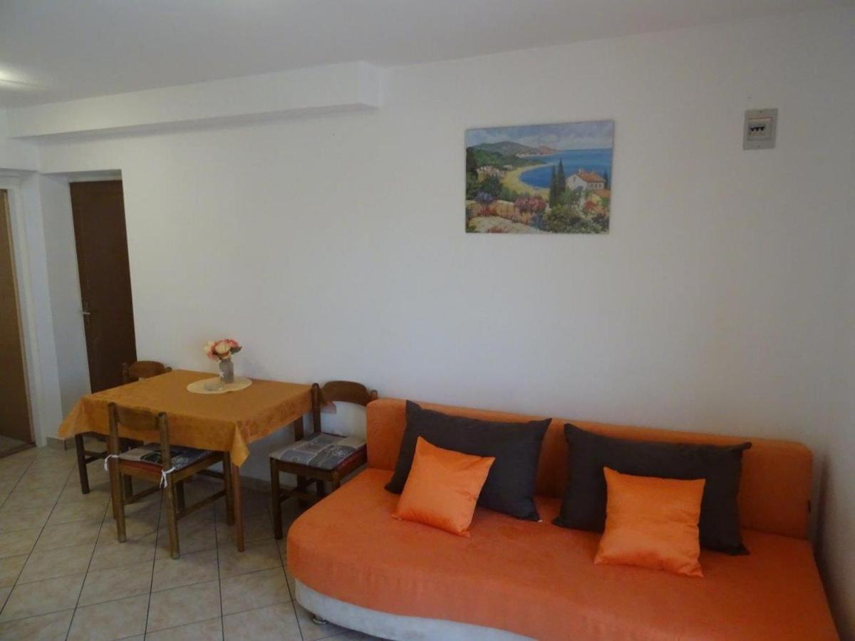 Apartments With A Parking Space Biograd Na Moru, Biograd - 860 エクステリア 写真